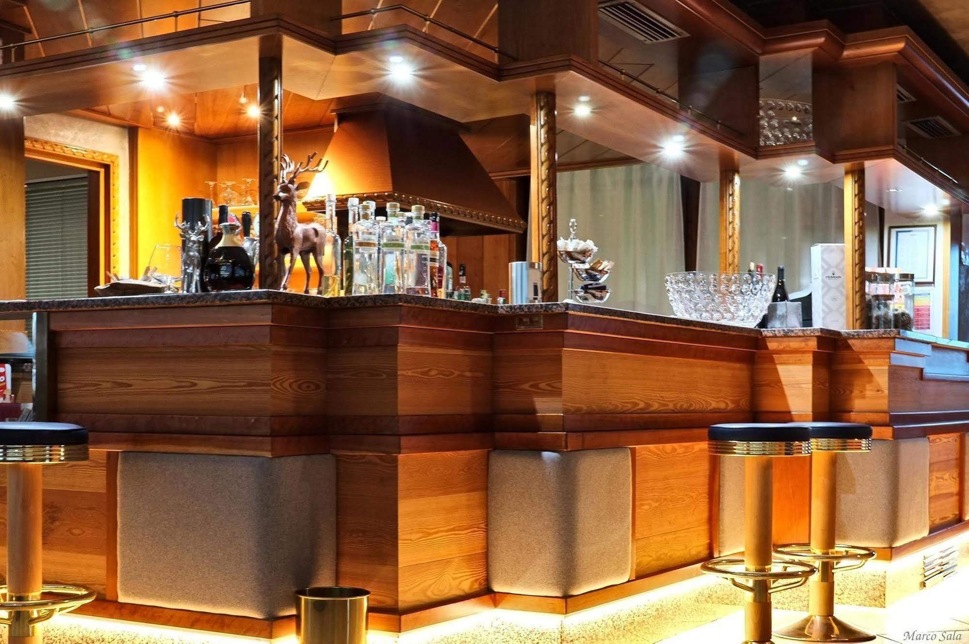 Hotel Caminetto Folgarida Ngoại thất bức ảnh
